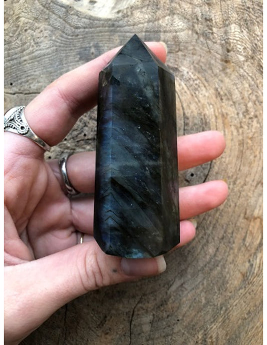 Image for labradoriet-edelsteen-punt-7-8-cm_1.jpg