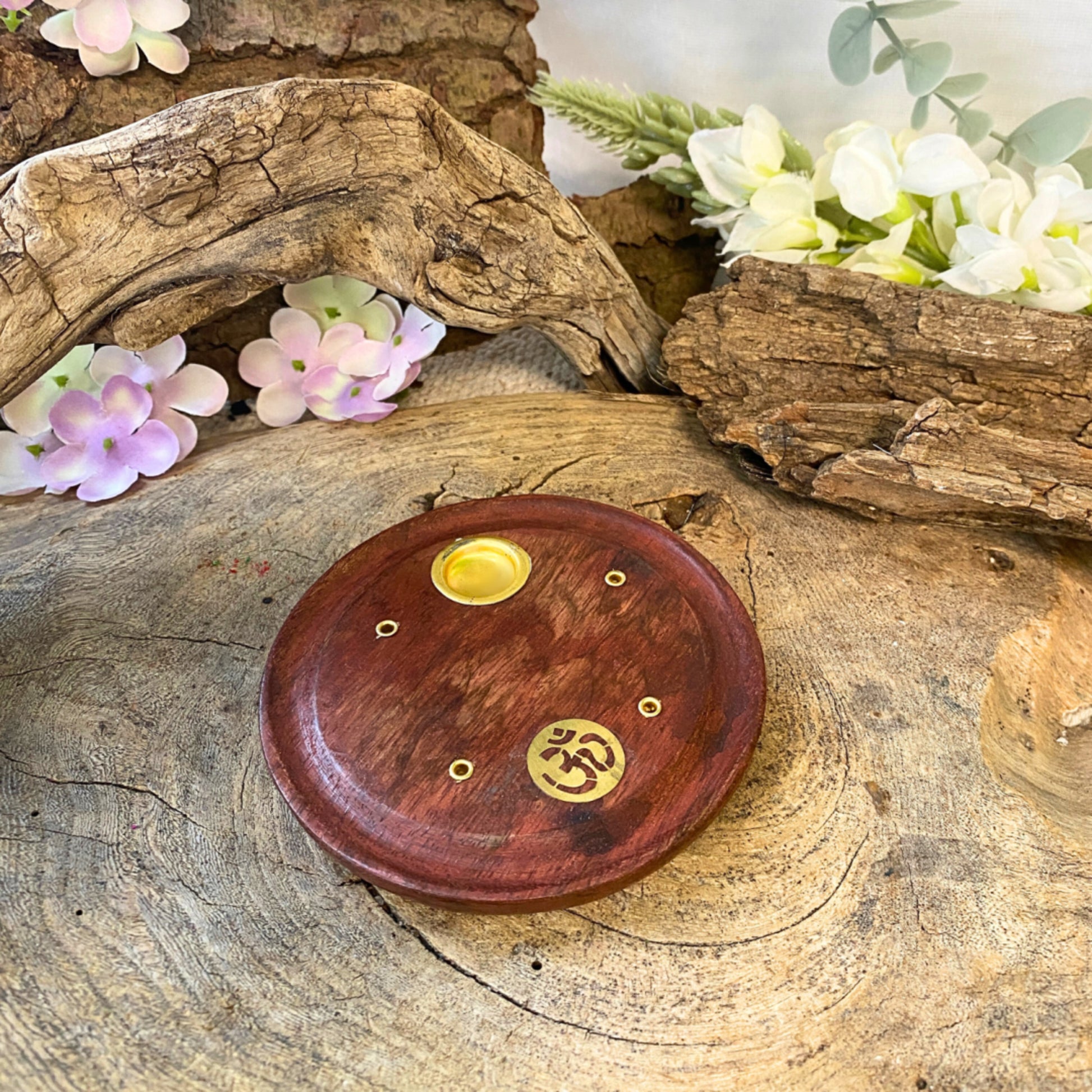 Image for kegel-brander-rond-met-ohm-wierook-houder_3.jpg