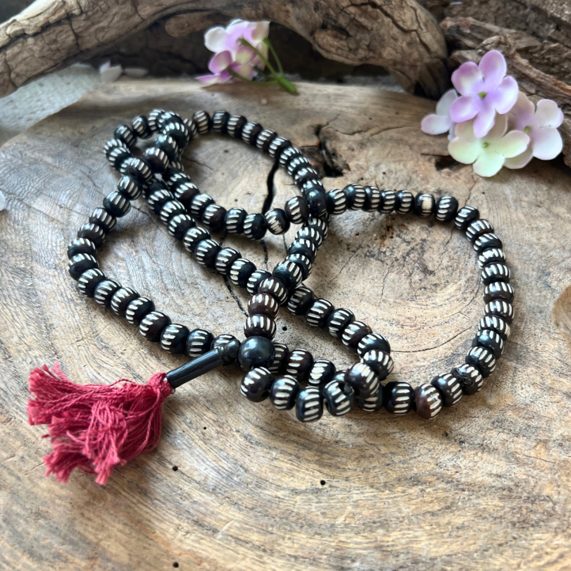 Image for mala-been-tweekleurig-streepjes-40-cm-zwartwit_3.jpg