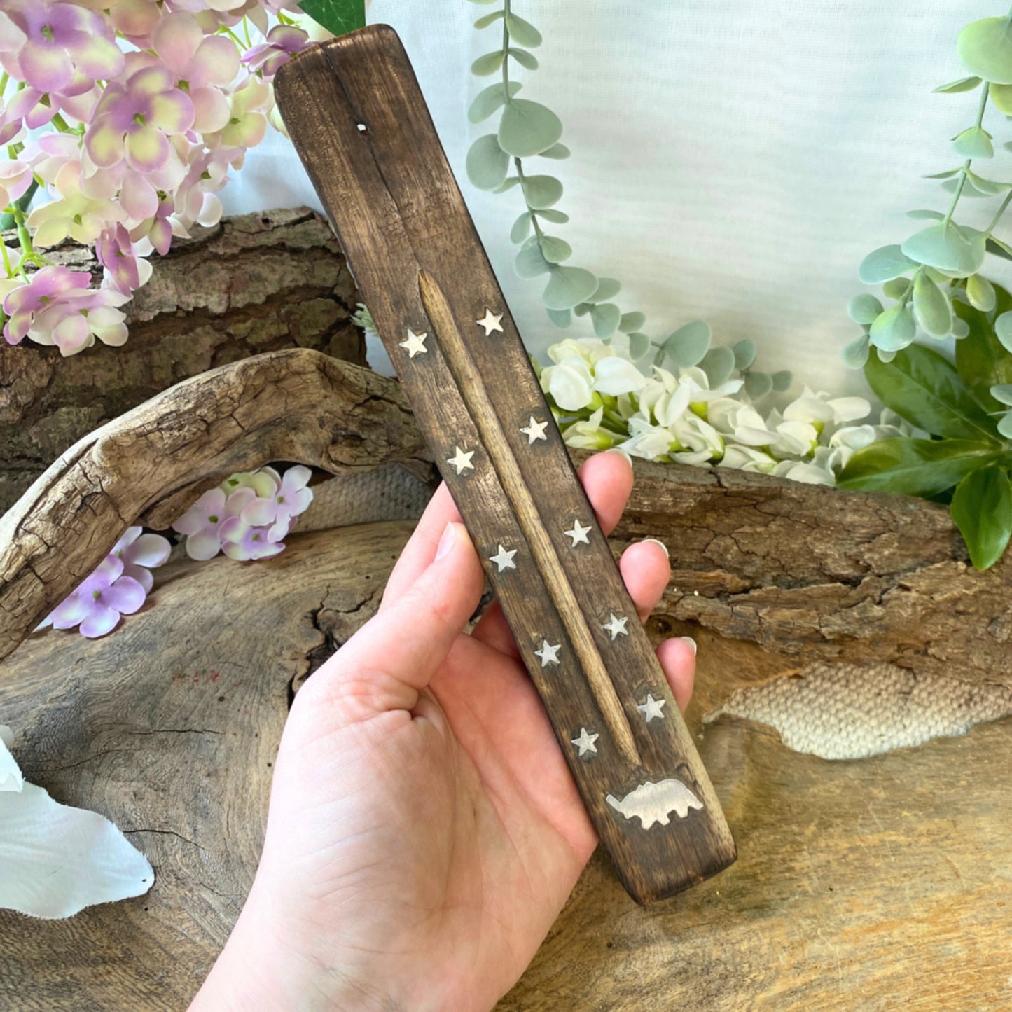 Image for wierook-plank-mangohout-met-olifantje-wierook-houder_1.jpg